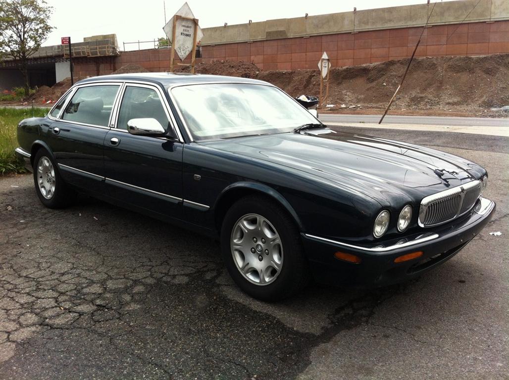 2001 Jaguar XJ8 Vanden Plas Sedan for sale in Brooklyn, NY