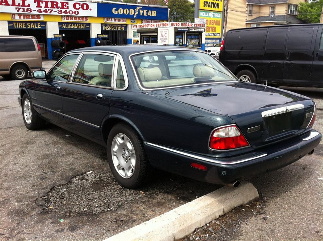 2001 Jaguar XJ8 Vanden Plas Sedan for sale in Brooklyn, NY