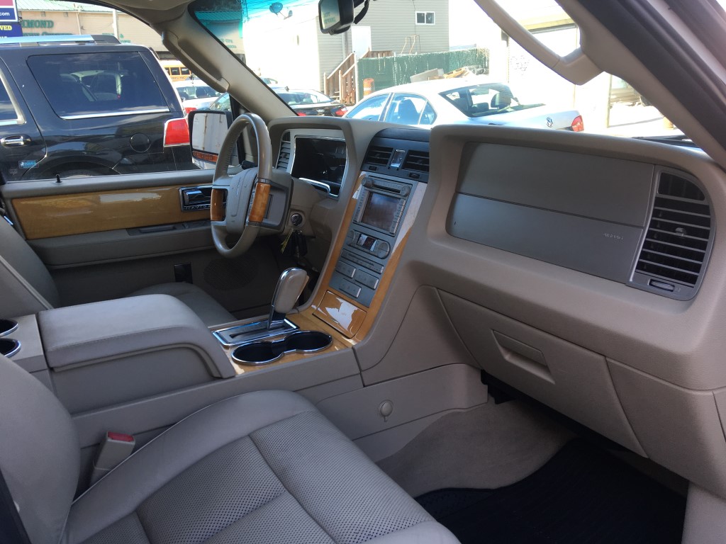 Used - Lincoln Navigator L 4WD SUV for sale in Staten Island NY