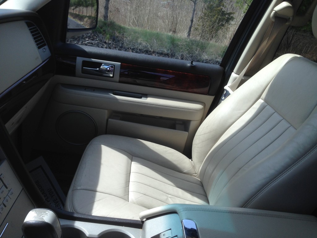 Used - Lincoln Navigator SUV 4-Drive for sale in Staten Island NY