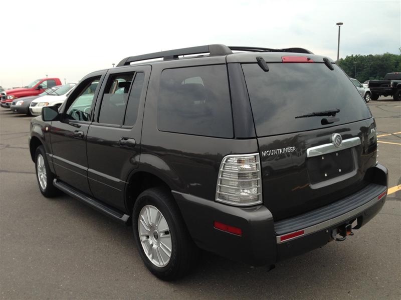 2006 Mercury Mountaineer Sport Utility 4WD for sale in Brooklyn, NY