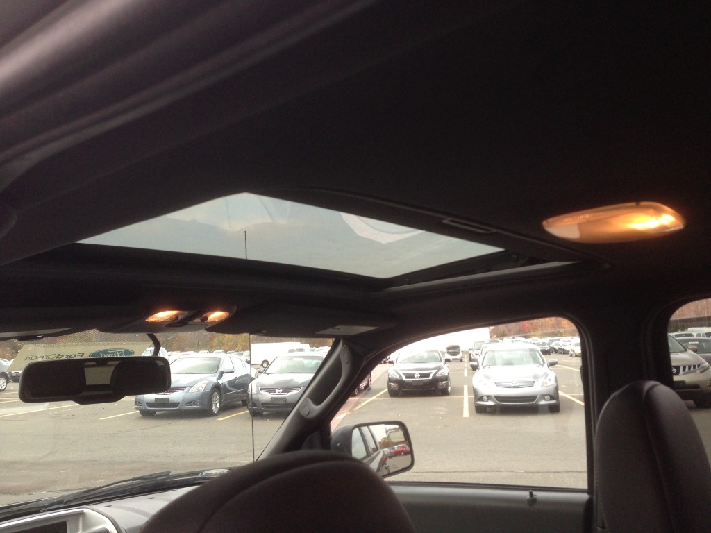 Pre-owned Car MarinerMercury