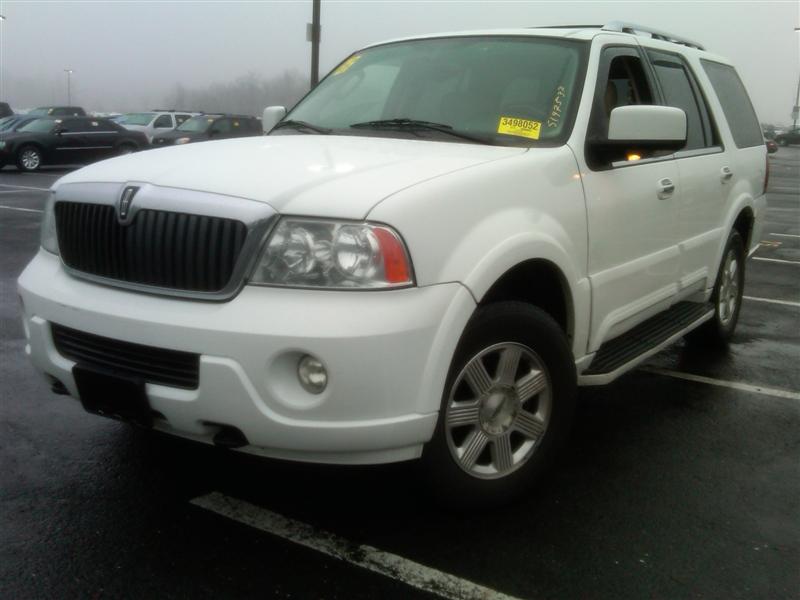 2003 Lincoln Navigator Sport Utility 4WD for sale in Brooklyn, NY