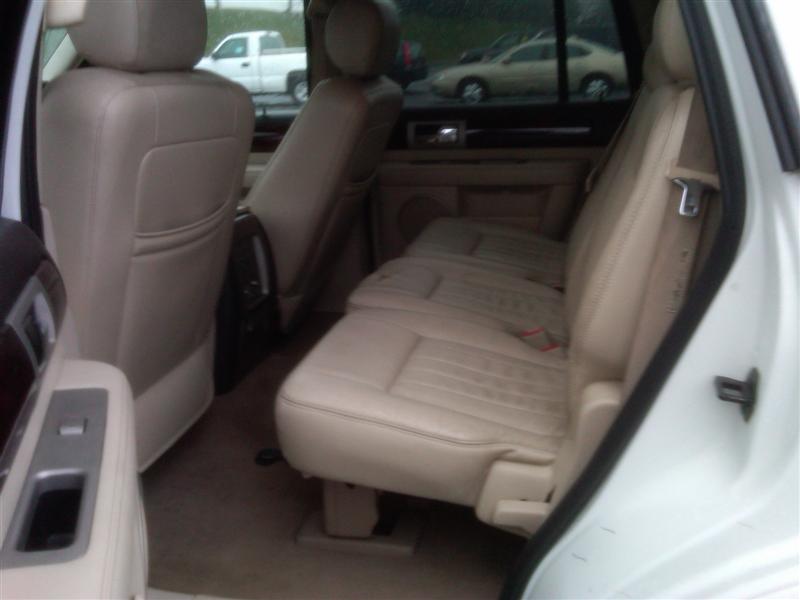 2003 Lincoln Navigator Sport Utility 4WD for sale in Brooklyn, NY