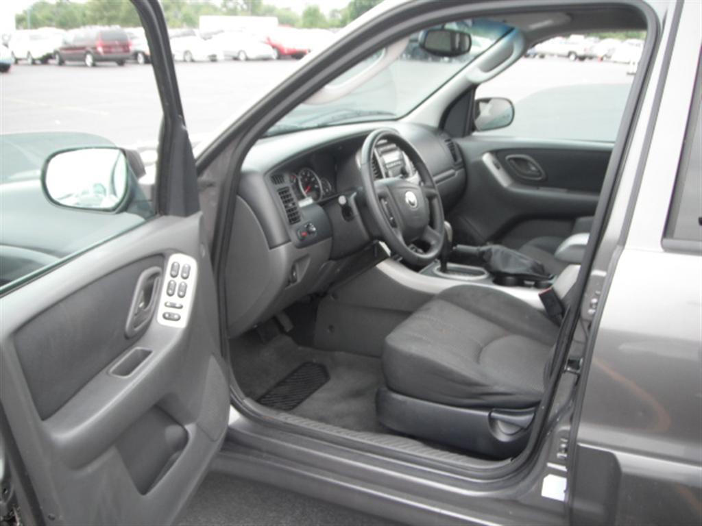 Pre-owned Car TributeMazda