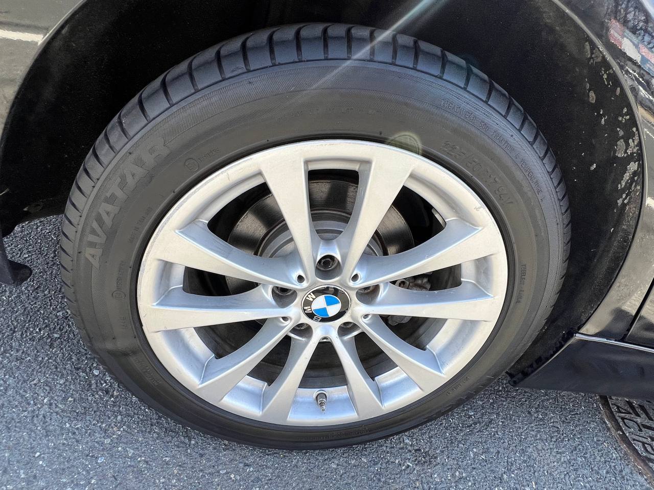Used - BMW 3 Series 320i xDrive AWD SEDAN for sale in Staten Island NY
