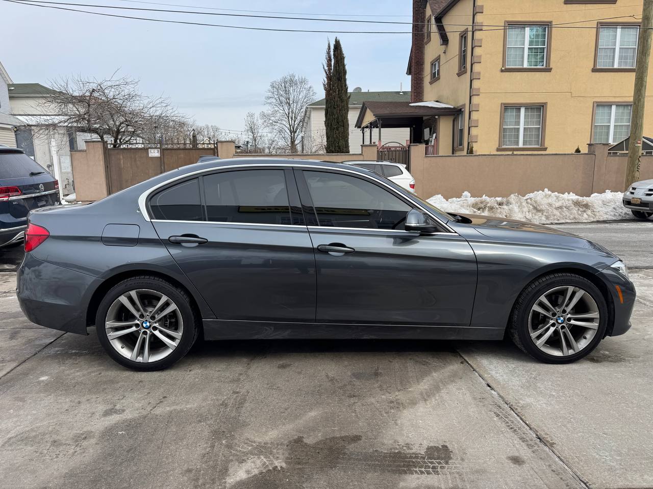 Used - BMW 3 Series 320i xDrive AWD SEDAN for sale in Staten Island NY